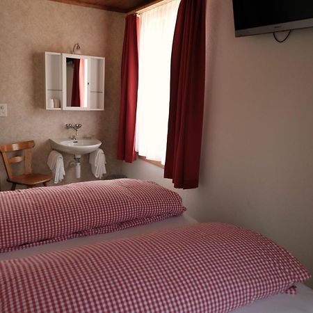 Hotel Tourist Майринген Екстериор снимка