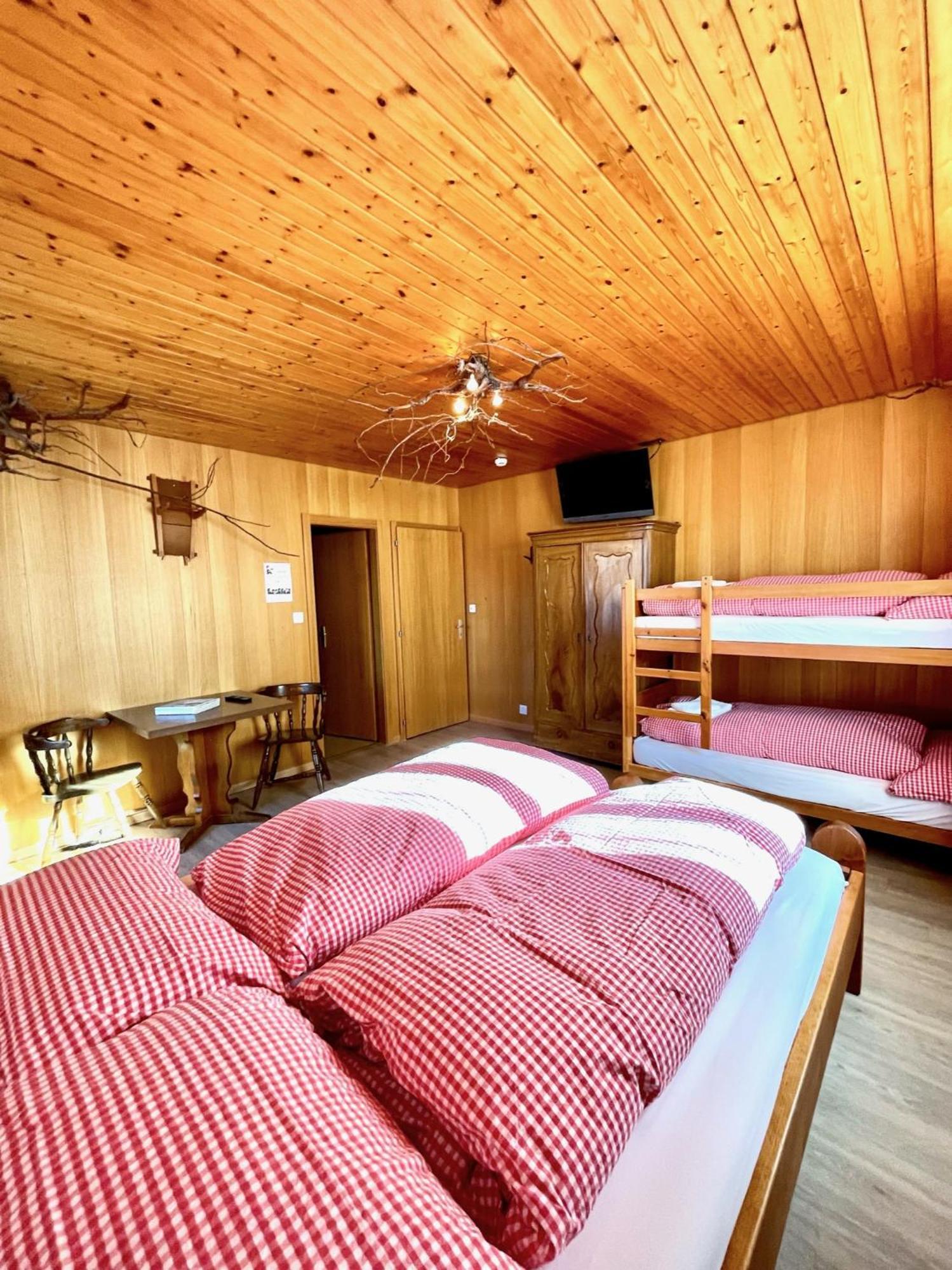 Hotel Tourist Майринген Екстериор снимка